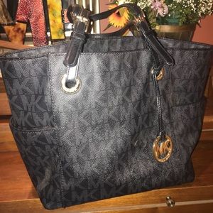 Michael Kors bag
